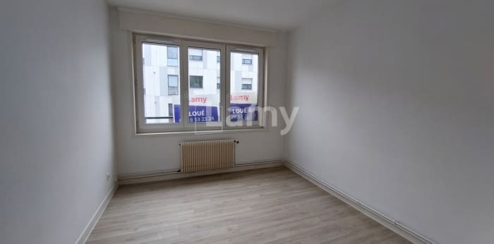 Image 6 sur 8 - Appartement  ·  Location · Lille (59800) · 4 pièces · 66m²