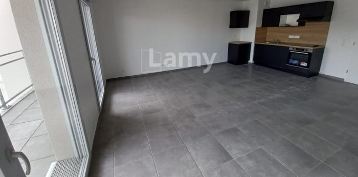 Image 3 sur 7 - Appartement  ·  Location · Clermont Ferrand (63100) · 3 pièces · 69m²