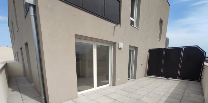 Image 1 sur 7 - Appartement  ·  Location · Villeurbanne (69100) · 3 pièces · 57m²