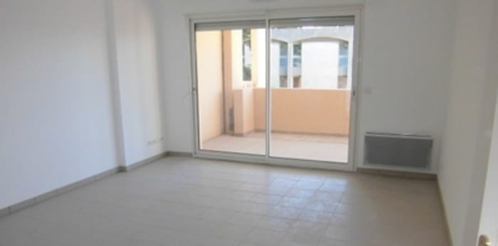 Image 4 sur 6 - Appartement  ·  Location · Salon De Provence (13300) · 3 pièces · 69m²