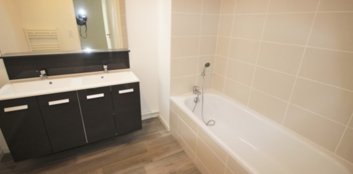 Image 6 sur 10 - Appartement  ·  Location · Royan (17200) · 3 pièces · 67m²