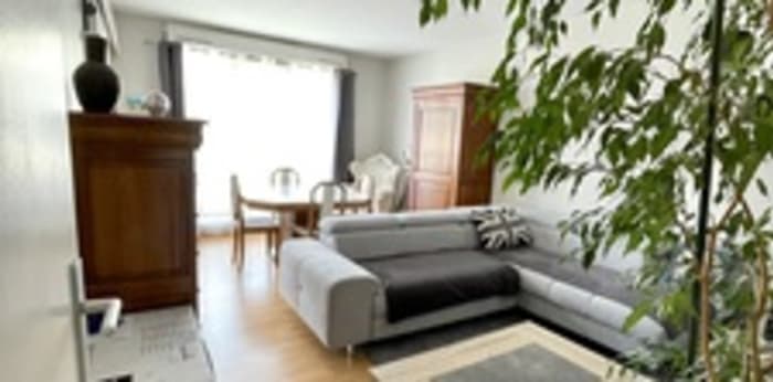 Image 1 sur 8 - Appartement  ·  Location · Compiegne (60200) · 3 pièces · 74m²