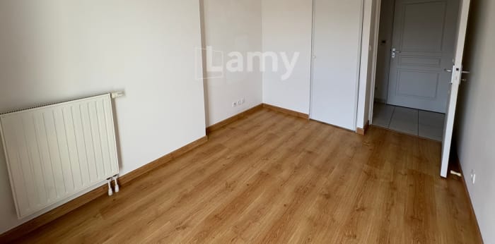 Image 6 sur 8 - Appartement  ·  Location · Rennes (35000) · 3 pièces · 64m²