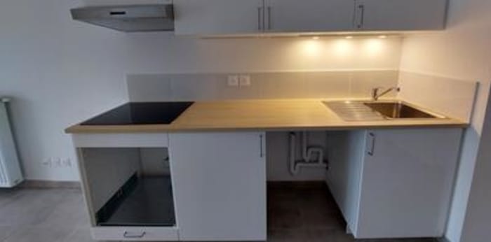 Image 2 sur 11 - Appartement  ·  Location · Avignon (84000) · 2 pièces · 38m²