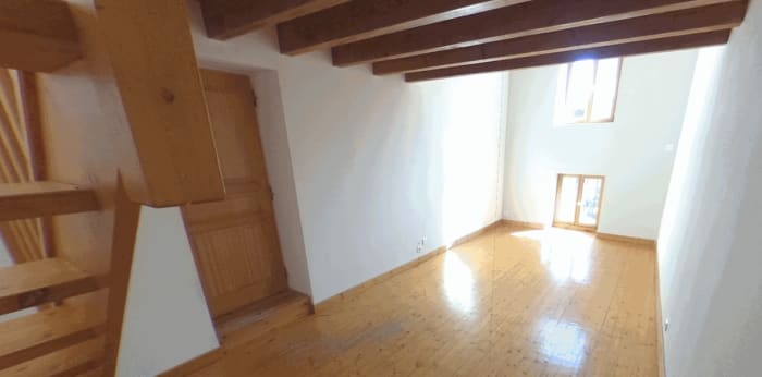 Image 1 sur 12 - Appartement  ·  Location · Issoire (63500) · 3 pièces · 85m²