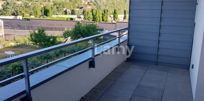 Image 6 sur 7 - Appartement  ·  Location · Clermont Ferrand (63000) · 1 pièce · 29m²