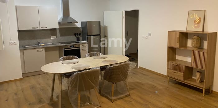 Image 1 sur 9 - Appartement  ·  Location · Amiens (80000) · 3 pièces · 63m²