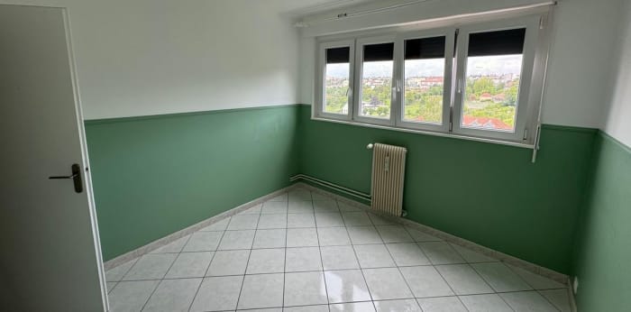 Image 10 sur 12 - Appartement  ·  Location · Besancon (25000) · 4 pièces · 75m²