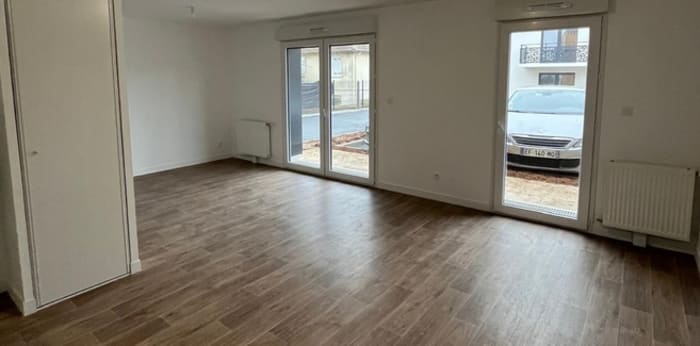 Image 4 sur 6 - Appartement  ·  Location · Poitiers (86000) · 1 pièce · 34m²