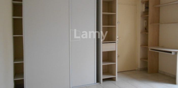 Image 2 sur 12 - Appartement  ·  Location · Montargis (45200) · 1 pièce · 24m²