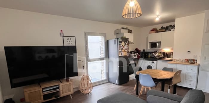 Image 1 sur 7 - Appartement  ·  Location · Amiens (80000) · 3 pièces · 62m²