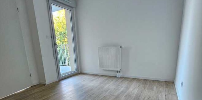 Image 6 sur 8 - Appartement  ·  Location · Montlouis Sur Loire (37270) · 2 pièces · 53m²