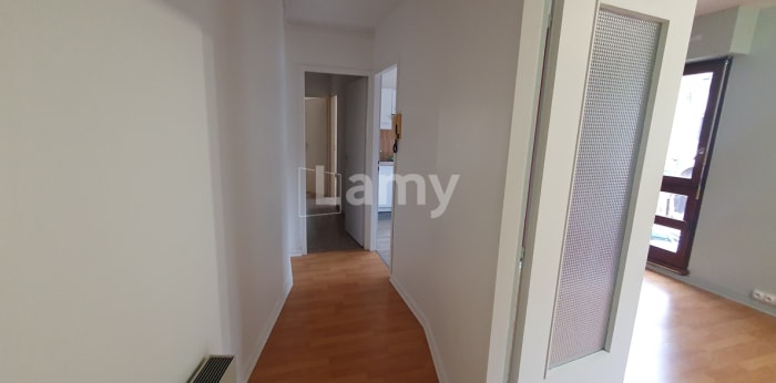Image 10 sur 11 - Appartement  ·  Location · Vesoul (70000) · 3 pièces · 67m²