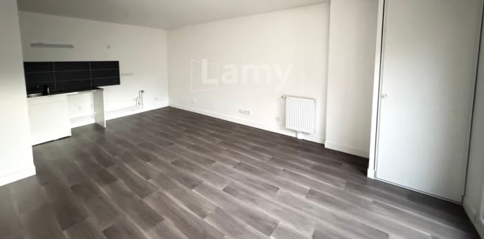 Image 2 sur 10 - Appartement  ·  Location · Notre Dame De Bondeville (76960) · 2 pièces · 45m²