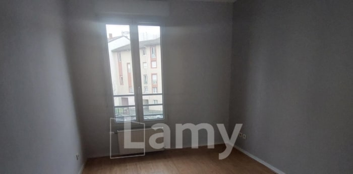 Image 5 sur 7 - Appartement  ·  Location · Lyon (69003) · 3 pièces · 56m²