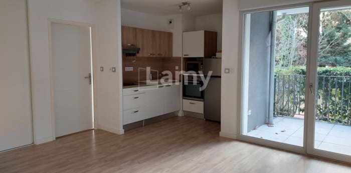 Image 2 sur 14 - Appartement  ·  Location · Rillieux La Pape (69140) · 2 pièces · 43m²