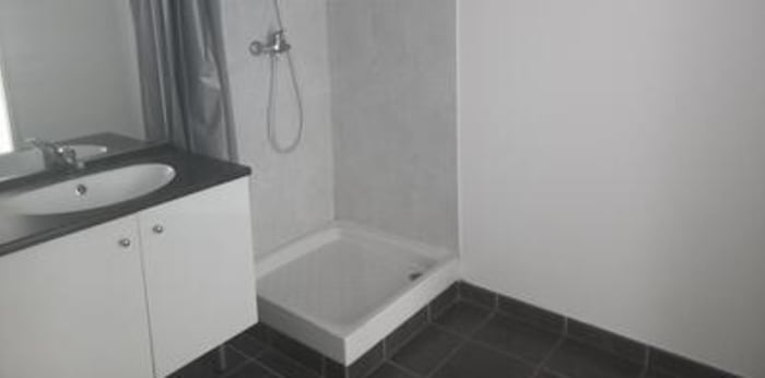 Image 4 sur 5 - Appartement  ·  Location · Reims (51100) · 2 pièces · 37m²