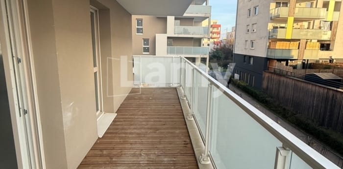 Image 5 sur 7 - Appartement  ·  Location · Lingolsheim (67380) · 2 pièces · 44m²