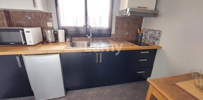 Image 3 sur 6 - Appartement  ·  Location · Pau (64000) · 2 pièces · 48m²