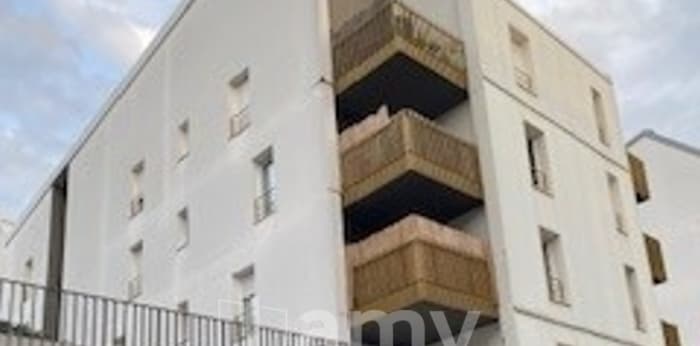 Image 1 sur 1 - Appartement  ·  Location · Bordeaux (33300) · 3 pièces · 61m²