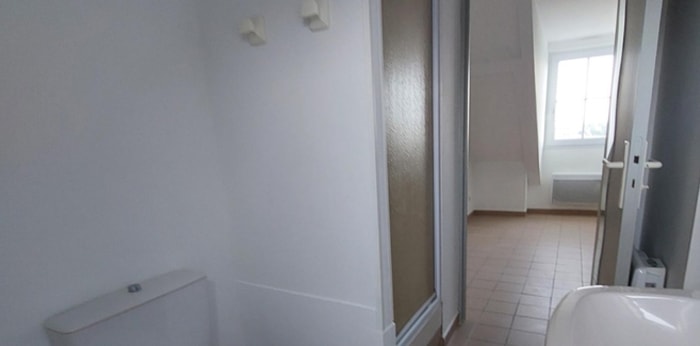 Image 4 sur 5 - Appartement  ·  Location · Angers (49000) · 1 pièce · 17m²
