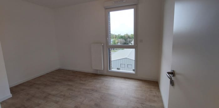 Image 7 sur 11 - Appartement  ·  Location · Valenciennes (59300) · 4 pièces · 83m²