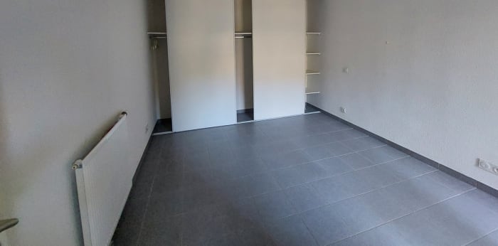 Image 10 sur 17 - Appartement  ·  Location · Nimes (30900) · 3 pièces · 59m²