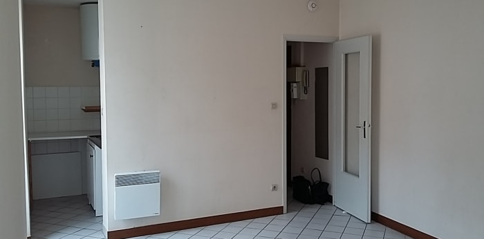 Image 5 sur 5 - Appartement  ·  Location · Grenoble (38000) · 1 pièce · 22m²