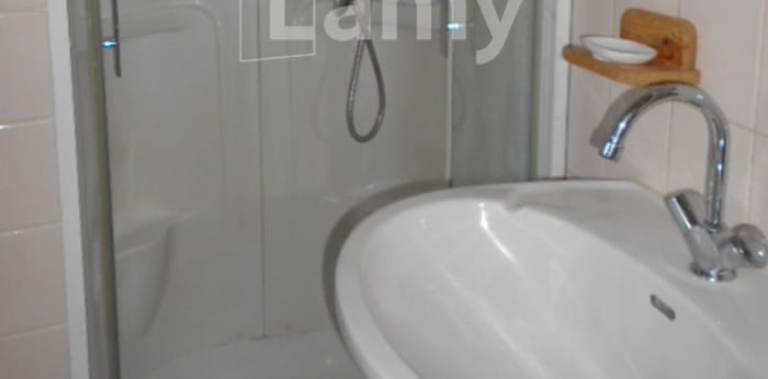 Image 7 sur 9 - Appartement  ·  Location · Montargis (45200) · 1 pièce · 14m²