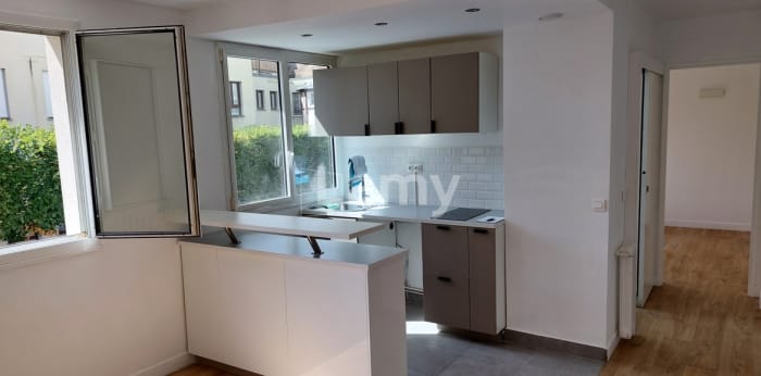 Image 2 sur 6 - Appartement  ·  Location · Poissy (78300) · 2 pièces · 36m²