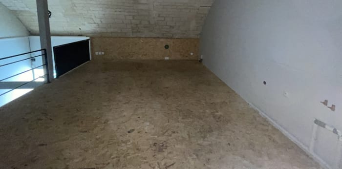 Image 6 sur 8 - Local  ·  Location · Chantilly (60500) · 85m²