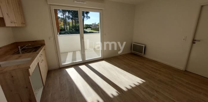 Image 5 sur 11 - Appartement  ·  Location · Mont De Marsan (40000) · 2 pièces · 39m²