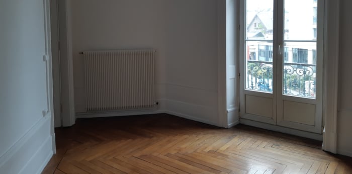 Image 4 sur 7 - Appartement  ·  Location · Besancon (25000) · 4 pièces · 113m²
