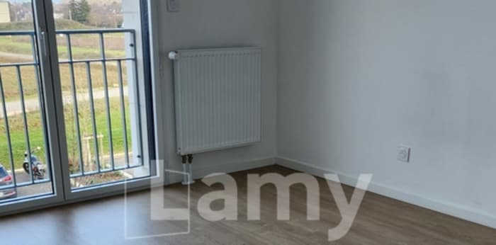 Image 5 sur 6 - Appartement  ·  Location · St Cyr Sur Loire (37540) · 2 pièces · 39m²