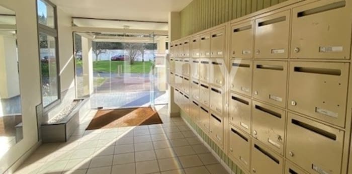 Image 2 sur 16 - Appartement  ·  Location · Gradignan (33170) · 4 pièces · 77m²