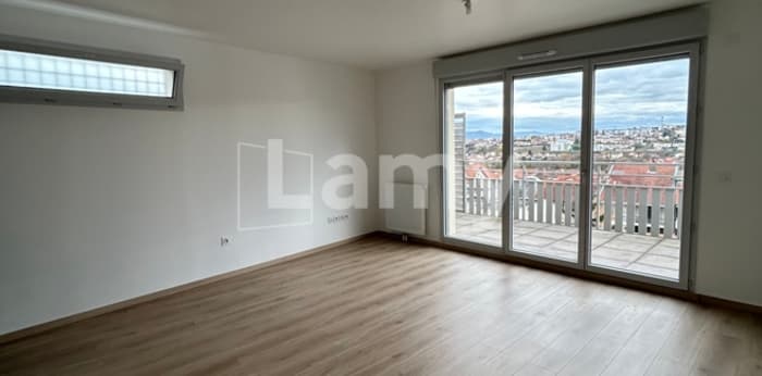 Image 3 sur 9 - Appartement  ·  Location · Clermont Ferrand (63000) · 3 pièces · 61m²
