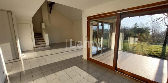 Image 5 sur 14 - Maison/villa  ·  Location · Montbonnot St Martin (38330) · 5 pièces · 121m²