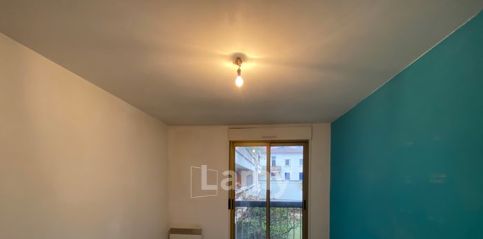 Image 4 sur 5 - Appartement  ·  Location · Lyon (69007) · 3 pièces · 80m²