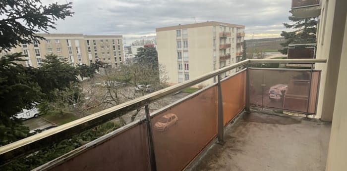 Image 3 sur 11 - Appartement  ·  Location · Gevrey Chambertin (21220) · 3 pièces · 62m²
