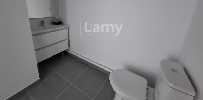 Image 8 sur 11 - Appartement  ·  Location · Marseille (13013) · 2 pièces · 41m²