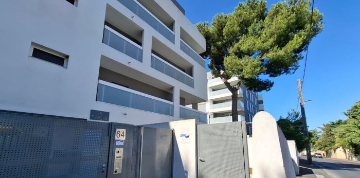 Image 1 sur 15 - Appartement  ·  Location · Marseille (13012) · 3 pièces · 55m²
