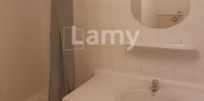 Image 4 sur 6 - Appartement  ·  Location · Aix En Provence (13090) · 2 pièces · 37m²