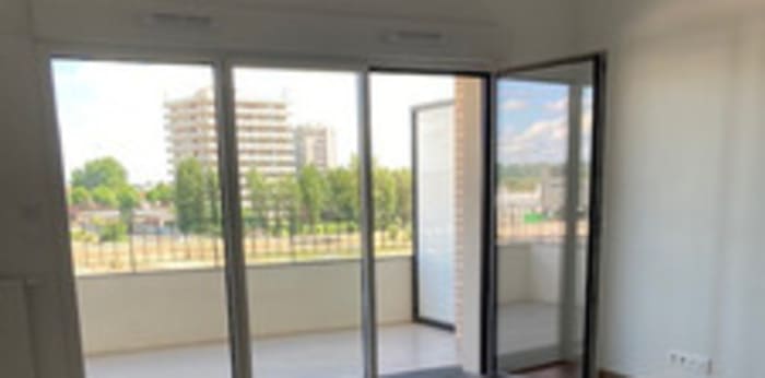 Image 1 sur 6 - Appartement  ·  Location · Bordeaux (33800) · 3 pièces · 60m²