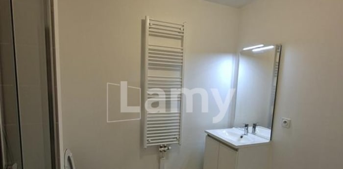 Image 5 sur 5 - Appartement  ·  Location · L Hay Les Roses (94240) · 2 pièces · 41m²