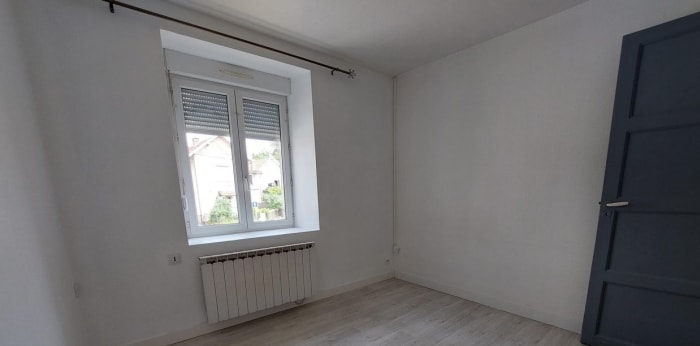 Image 7 sur 8 - Appartement  ·  Location · Loulans Verchamp (70230) · 2 pièces · 39m²