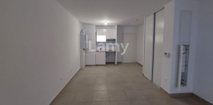 Image 6 sur 17 - Appartement  ·  Location · Nimes (30900) · 2 pièces · 42m²