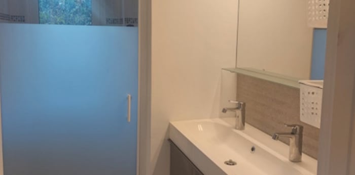 Image 7 sur 11 - Appartement  ·  Location · St Raphael (83700) · 2 pièces · 47m²