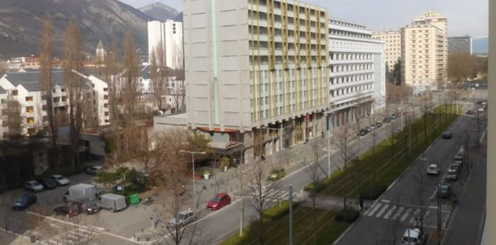 Image 1 sur 7 - Appartement  ·  Location · Grenoble (38000) · 1 pièce · 32m²