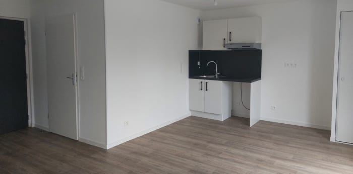 Image 2 sur 7 - Appartement  ·  Location · Mainvilliers (28300) · 1 pièce · 33m²