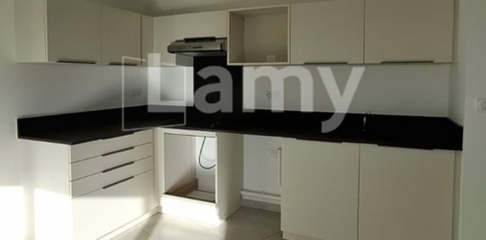 Image 4 sur 14 - Appartement  ·  Location · Talence (33400) · 5 pièces · 107m²